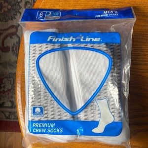 Men’s 6pack crew socks white